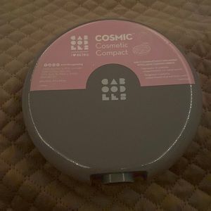 Caboodles Cosmetic Cosmic Compact